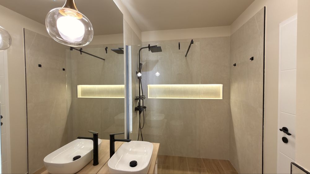 LUX, CONFORT SI ELEGANTATOTUL NOU, GATA DE MUTARE!