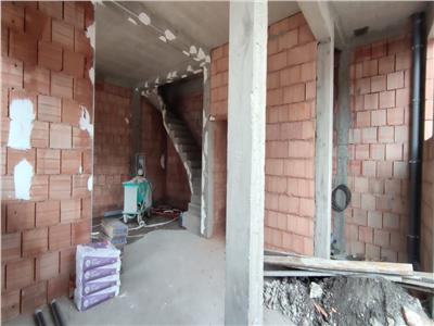 Comision 0%! Unitate duplex in Dambul Rotund, 120 mp utili, terase, curte 200 / 250 mp, panorama asupra orasului!
