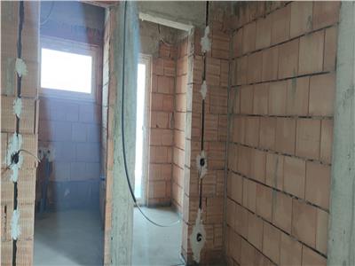 Unitate duplex semifinisata 120 mp pe teren de 500 mp. Zona Corusu.