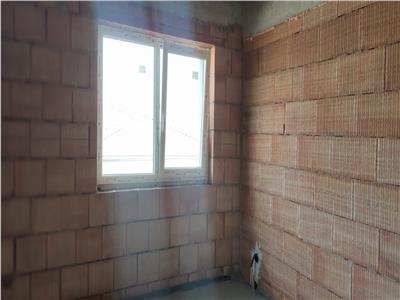 Unitate duplex semifinisata 120 mp pe teren de 500 mp. Zona Corusu.