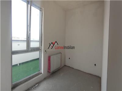 Apatament tip penthouse cu 2 camere, 52.7 mp plus terasa 13 mp finisat!