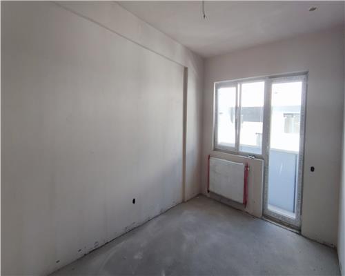 Apartament finisat decomandat cu 2 camere plus 2 balcoane. Su 53.41. Su balcoane 8,34 mp.