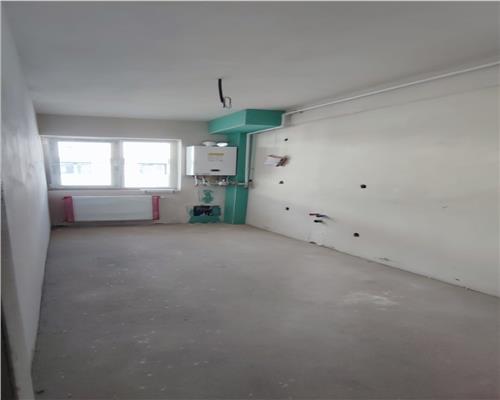 Apartament finisat decomandat cu 2 camere plus 2 balcoane. Su 53.41. Su balcoane 8,34 mp.