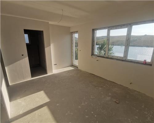 Casa de vanzare 190 mp utili, teren 250 mp in Chinteni semifinisata!!
