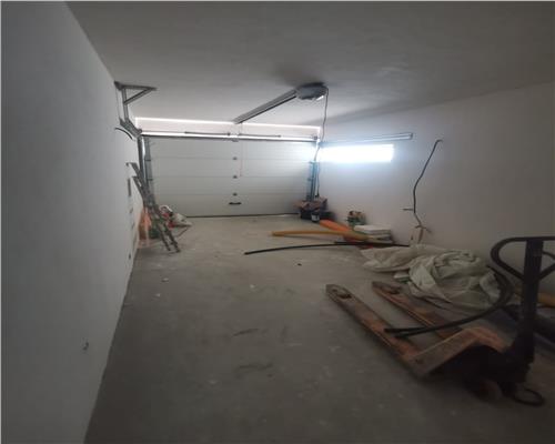 Casa de vanzare 190 mp utili, teren 250 mp in Chinteni semifinisata!!