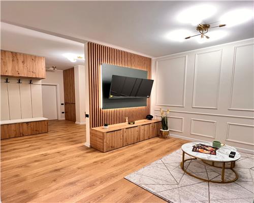 Apartament la cheie cu 3 camere, 55 mp plus terasa 12 mp, etaj intermediar. Floresti