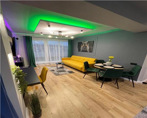Apartament la cheie cu 3 camere plus terasa 33 mp, in Floresti. Floresti