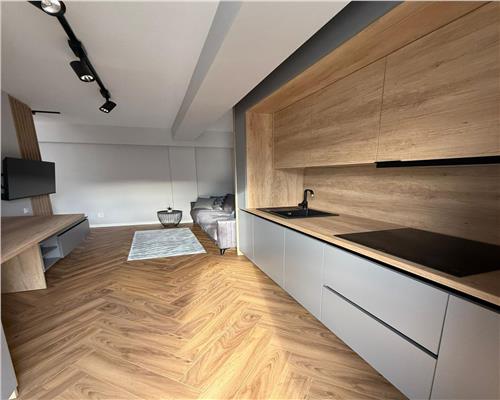 Apartament cu 2 camere la cheie plus balcon in Floresti, etaj intermediar!