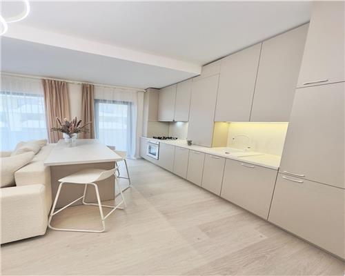 Apartament cu 3 camere, finisaje si mobilier premium 56 mp plus terasa 12 mp etaj intermediar in Floresti!