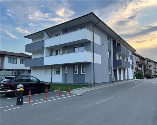 Apartament mobilat si utilat la cheie, decomandat, 2 dormitoare, parter inalt in Floresti.