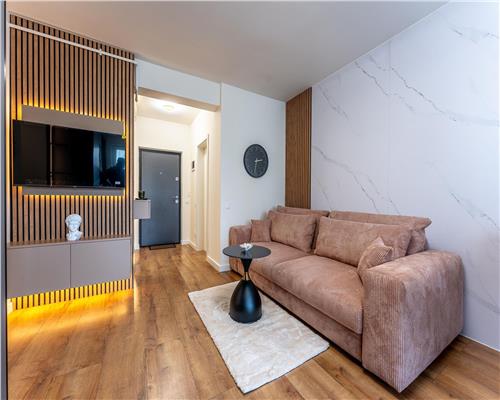 Apartament la cheie lux, living si bucatarie, 2 dormitoare, 1 baie, etaj intermediar!