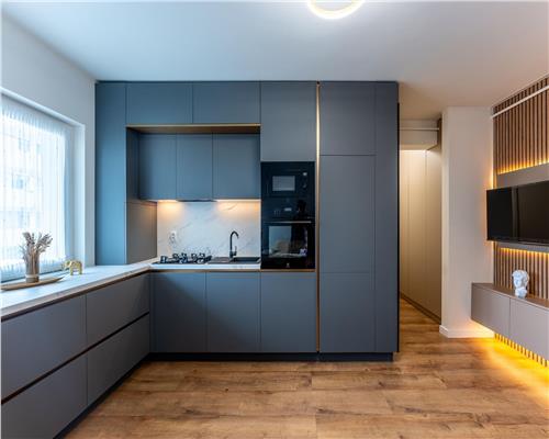 Apartament la cheie lux, living si bucatarie, 2 dormitoare, 1 baie, etaj intermediar!