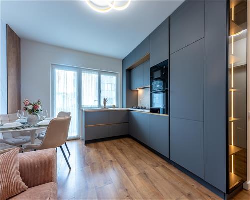 Apartament la cheie lux, living si bucatarie, 2 dormitoare, 1 baie, etaj intermediar!