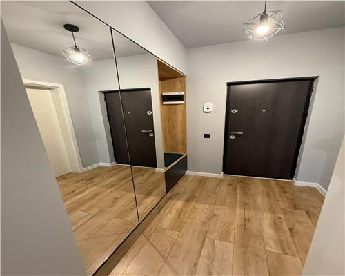 Apartament cu 3 camere, mobilat si utilat la cheie plus terasa in Floresti.