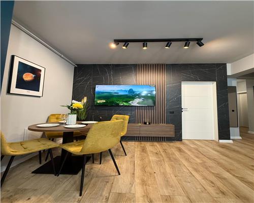 Apartament cu 3 camere, mobilat si utilat la cheie plus terasa in Floresti.