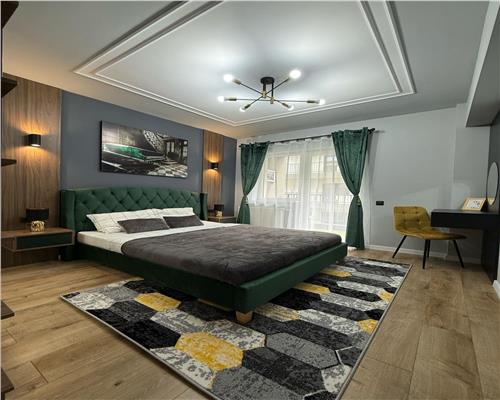 Apartament cu 3 camere, mobilat si utilat la cheie plus terasa in Floresti.