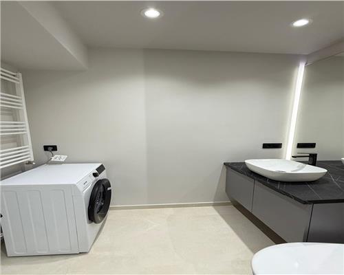 Apartament cu 2 camere la cheie, tot nou, etaj intermediar in Floresti!