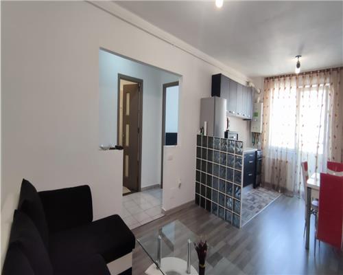 Apartament cu 2 camere 50 mp plus balcon, mobilat si utilat zona Cetatii.