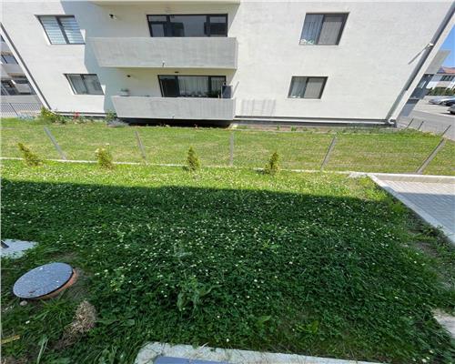Apartament la cheie, tot nou cu 3 camere plus gradina in Floresti!