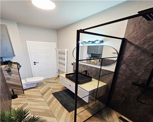 Apartament lux, la cheie cu 2 camere plus terasa foarte generoasa in Floresti!
