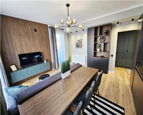 Apartament lux, la cheie cu 2 camere plus terasa foarte generoasa in Floresti!