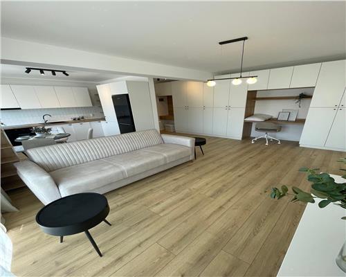 Apartament mobilat si utilat cu 2 camere la cheie in Floresti.