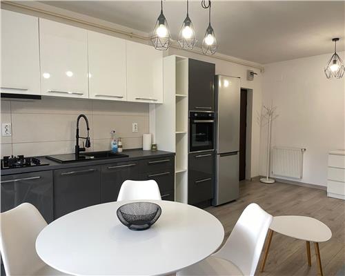 Apartament mobilat si utilat cu 2 camere la cheie in Floresti.