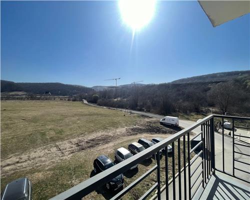 Apartament 2 camere | Etaj 2 | Parcare inclus? | Floresti Stejarului.