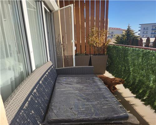 Apartament 2 camere, 60 mp/ 2 balcoane/ Etaj 1/ Parcare cu Cf/ Zona Florilor