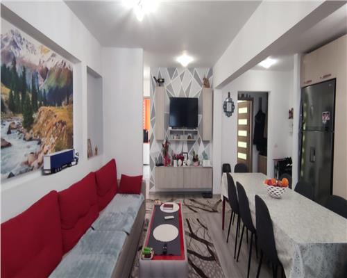 Propietate rara in Manastur, apartament cu 5 camere, balcon si pivnita, zona OMV!