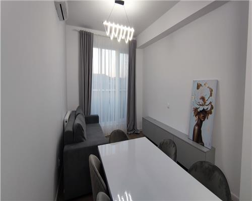 Apartament cu 2 camere la cheie cu terasa panoramica 13 mp, parcare cu CF. Zona Terra!
