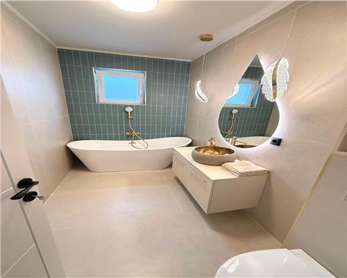 Apartament exclusivist 3 camere | 2 bai | 2 balcoane | Finisaje premium in Floresti.