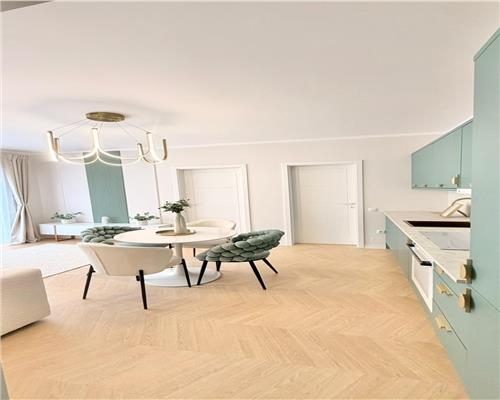Apartament mobilat si utilat cu 3 camere la cheie in Floresti.