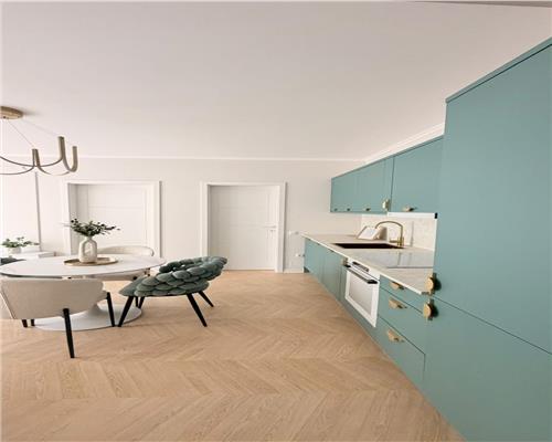 Apartament mobilat si utilat cu 3 camere la cheie in Floresti.