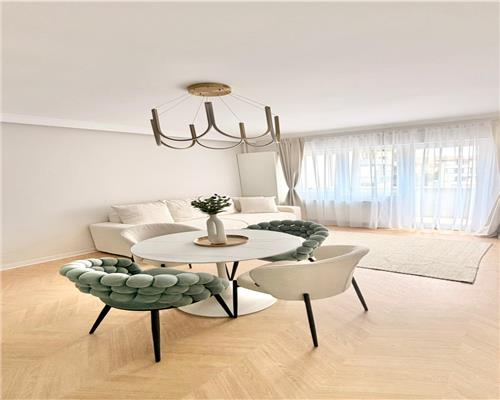 Apartament mobilat si utilat cu 3 camere la cheie in Floresti.