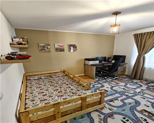 Liniste, padure si confort. Apartament cu 3 camere, 2 balcoane in Floresti!