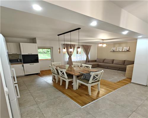 Liniste, padure si confort. Apartament cu 3 camere, 2 balcoane in Floresti!