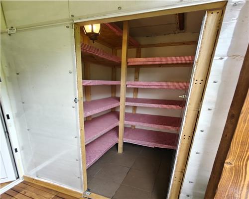 Liniste, padure si confort. Apartament cu 3 camere, 2 balcoane in Floresti!