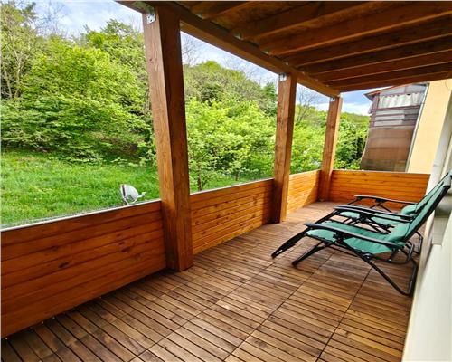 Liniste, padure si confort. Apartament cu 3 camere, 2 balcoane in Floresti!