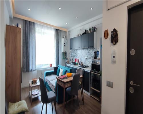 Apartament cu 2 camere, mobilat 45,6 mp utili plus balcon, garaj subteran zona Teilor.