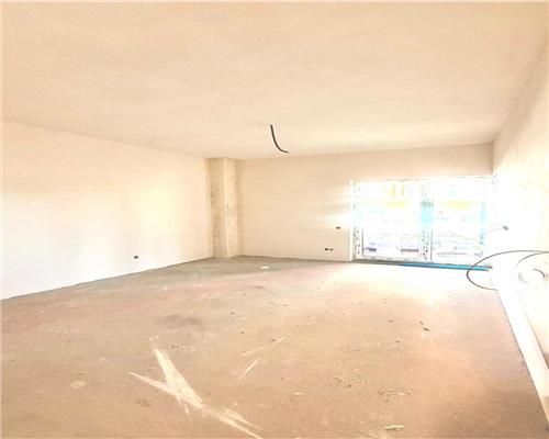 Apartament semifinisat 80 mp, 4 camere, 2 bai plus logie 10 mp, zona Tineretului!