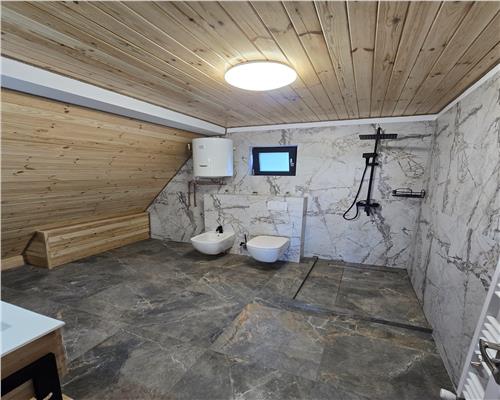 Cabana AFrame premium – confort, natură și intimitate!
