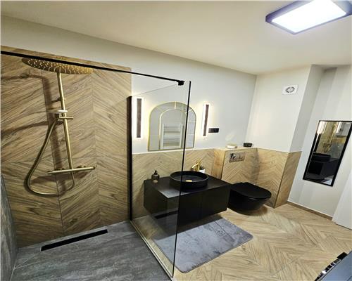Apartament lux/ 43 mp plus terasa/ acces ușor spre Cluj!