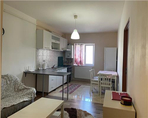 Apartament de închiriat 2 camere în zona ,Stejarului, 43mp,  acces rapid la autobuz. 300 Euro.
