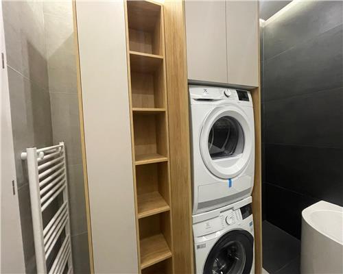Superb, lux, 3 camere, 90 mp in Floresti.