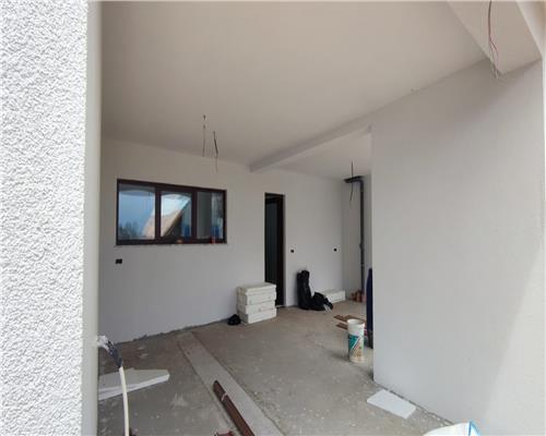 Casa individuala in Feleacu 4 camere + teren liber 1000 mp.