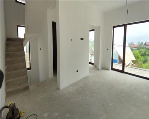 Casa individuala in Feleacu 4 camere + teren liber 1000 mp.