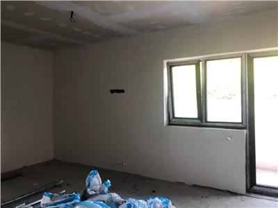 Duplex semifinisat 4 camere suprafata de 120 mp utili + 200 mp teren liber.