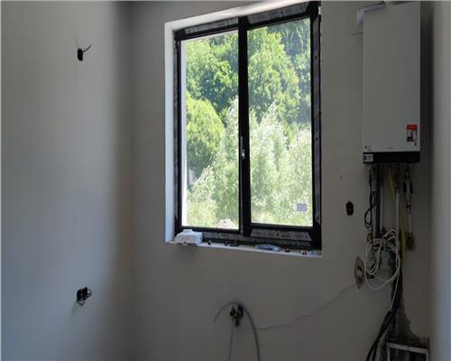 Duplex semifinisat 4 camere suprafata de 120 mp utili + 200 mp teren liber.