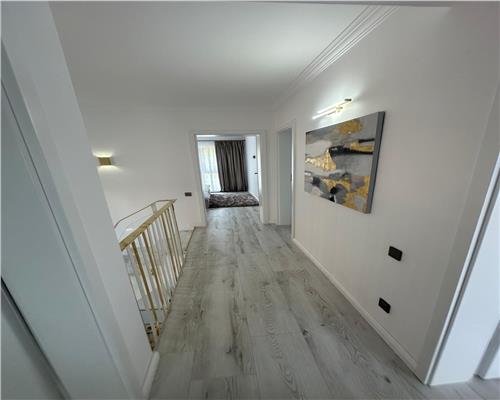 Comision 0%.Casa individuala la cheie 120 mp utili, teren liber 450 mp. Zona aerisita. Acces usor spre Cluj.